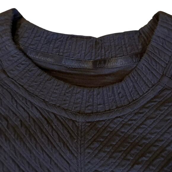 Lululemon Textured Ribbed Long-Sleeve Black Dress – Size Unknown (Fits S–M) - Picture 2 of 8